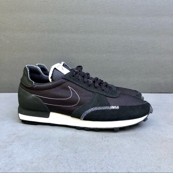 nike daybreak mens black and white